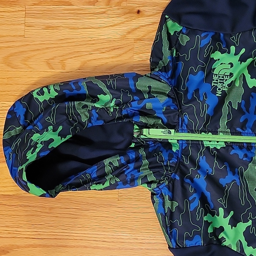 North Face boys Kickin' It Hoodie (L 14/16) - Picture 2 of 7